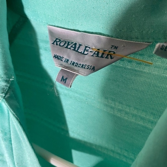 ROYALE AIR MENS SHORT SLEEVE GREEN MED SHIRT - Picture 5 of 5
